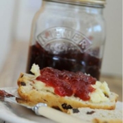 Bramenjam-in-weckpot-met-schroefdeksel