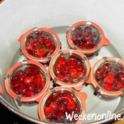 Kersen_inmaken_in_weckketel