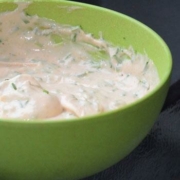 Knoflooksaus-koken-met-gedroogd-voedsel