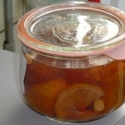 Pruimen_op_witte_wijnsiroop