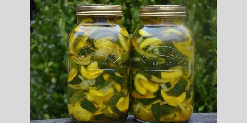 Courgette met uien inmaken | WECKENonline.eu
